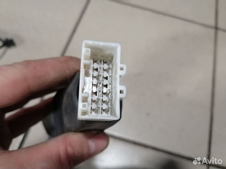 Проводка задней левой двери Geely Emgrand EC7