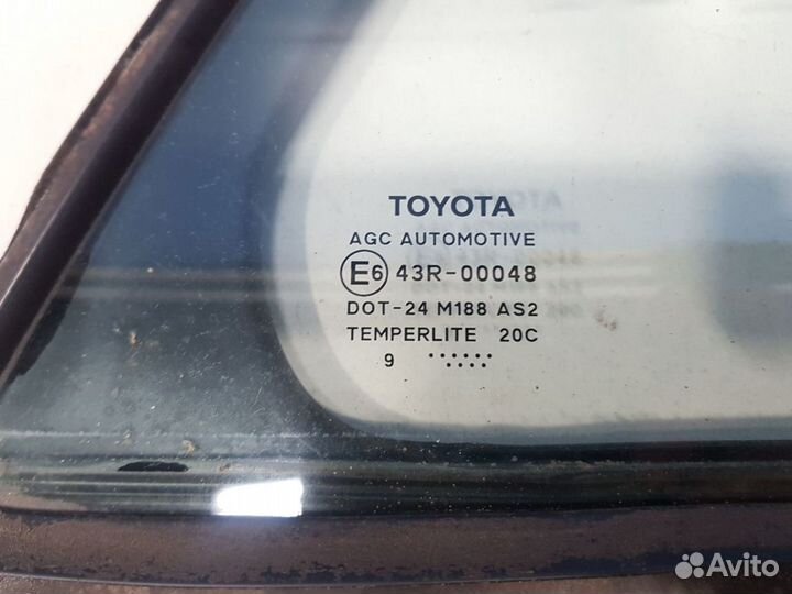 Стекло двери задней правой Toyota Avensis T27 2008