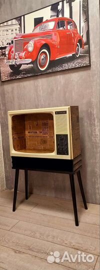 Тумбочка. Тумба СССР. Телевизор