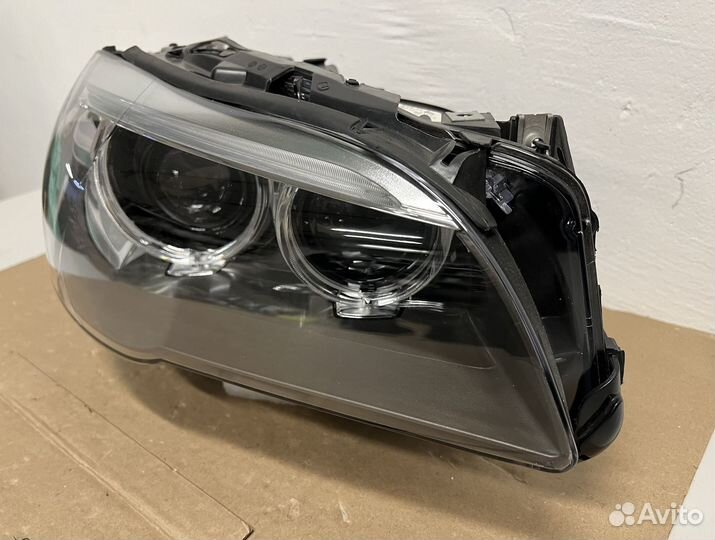 Фара правая BMW F10 xenon рестайлинг97