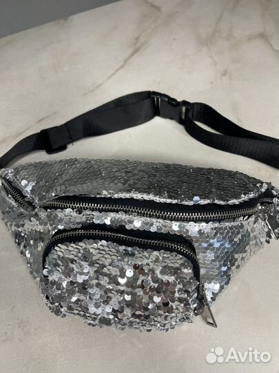 Сумка банан из пайеток