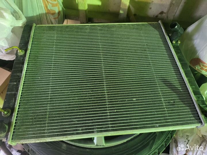 Радиатор infiniti fx37, qx70