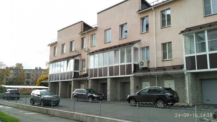 Авито квартиры петрозаводск октябрьский. Набережная Варкауса д 3 Петрозаводск.