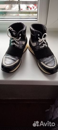 Ботинки женские 37 размер