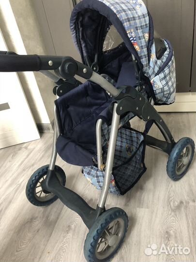 Коляска для кукол