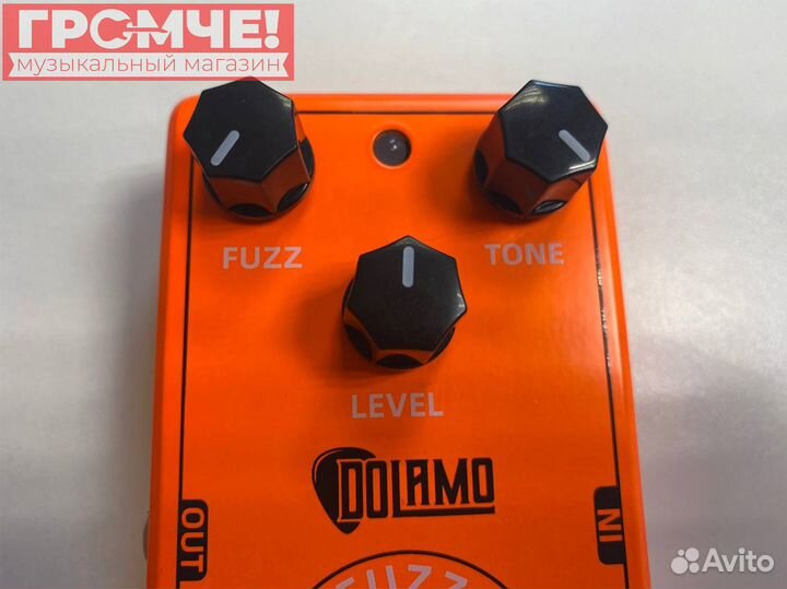 Педаль с эффектом Fuzz Dolamo D-2