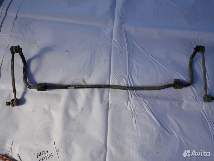 Стабилизатор передний Skoda Fabia 2007-2015