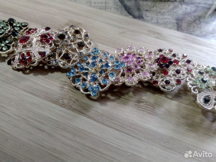 Брошь благородная, камень на.,29 мм