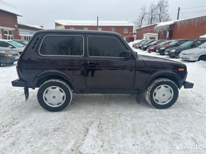 LADA 4x4 (Нива) 1.7 МТ, 2016, 140 000 км