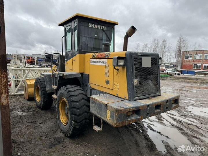 Фронтальный погрузчик Shantui SL30W, 2020