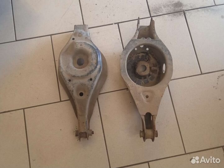 Задний рычаг под пружину nissan teana j31