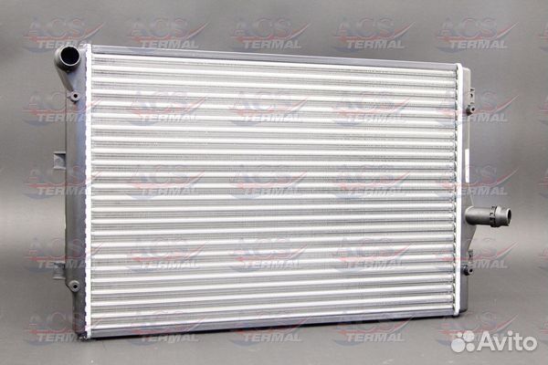 Радиатор охлаждения Ауди А3 2,0 A/M 03