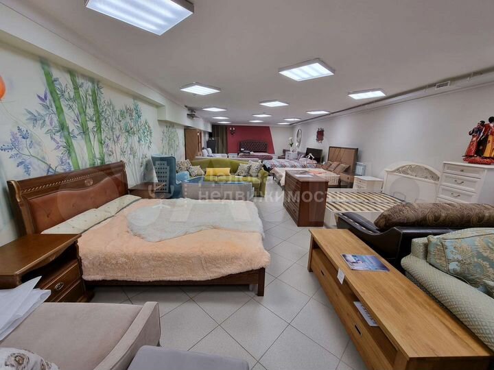 Сдам торговое помещение, 250 м²