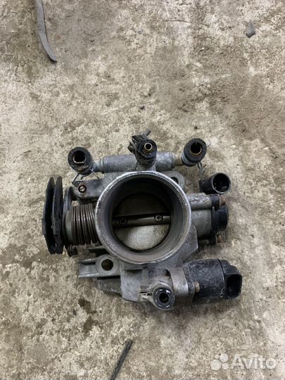 Дросельная заслонка Vaz LADA Priora