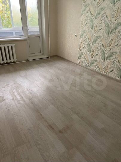 2-к. квартира, 53 м², 1/9 эт.