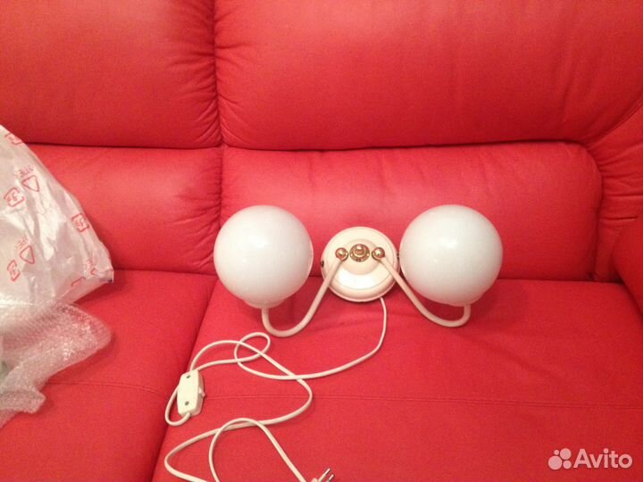 Светильник на две лампы