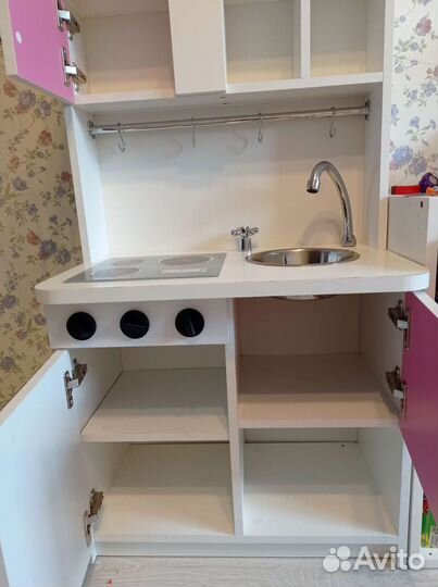 Детская деревянная кухня