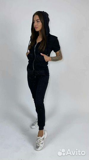 Женская одежда