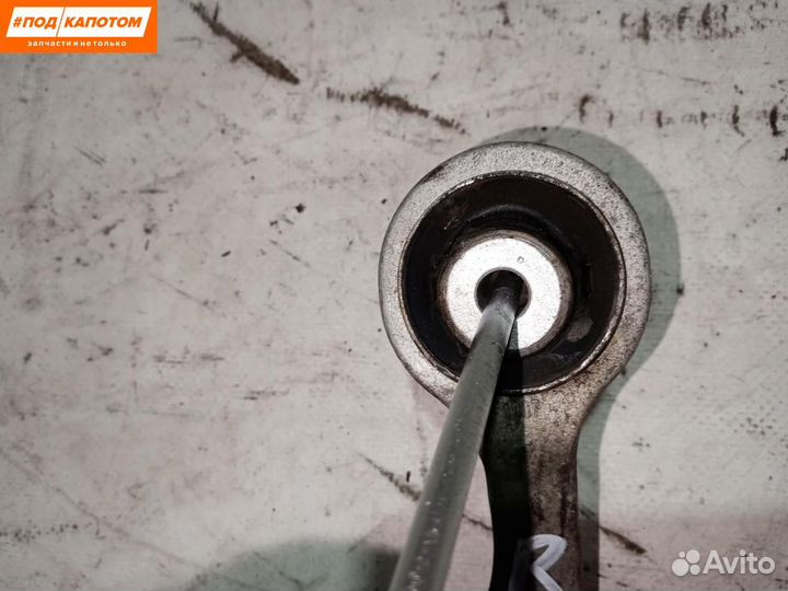 Рычаг передний правый верхний Audi A4 B7 2007