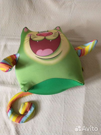 Прикольный подарок.Кот- антистресс