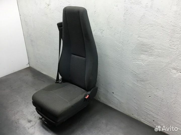Сиденье переднее правое Volvo Fe D7E 2008