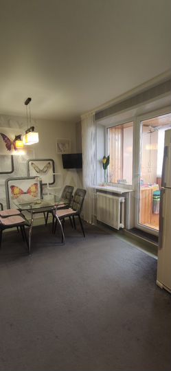 3-к. квартира, 98 м², 3/10 эт.