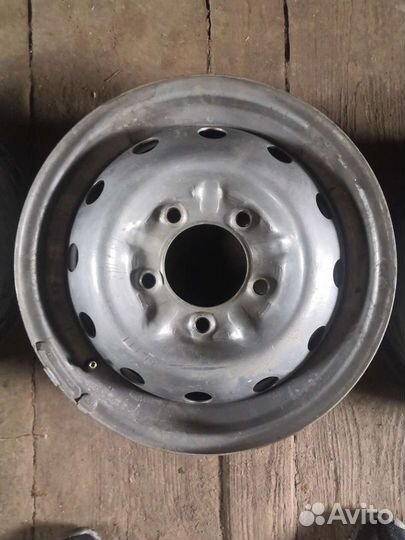 Продам диски на ниву R16