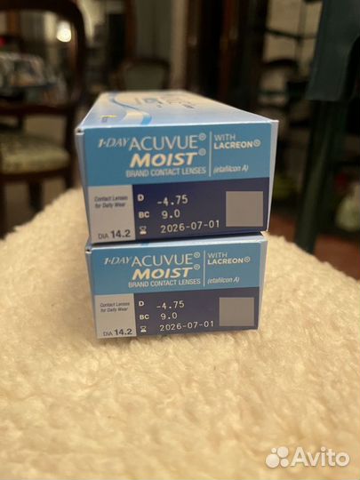 Линзы acuvue 1-DAY moist 9.0 -4.75