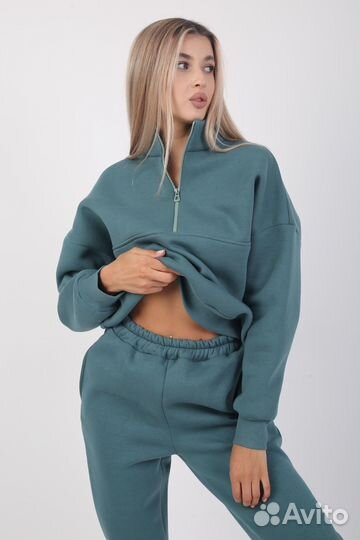 Спортивный костюм женский новый