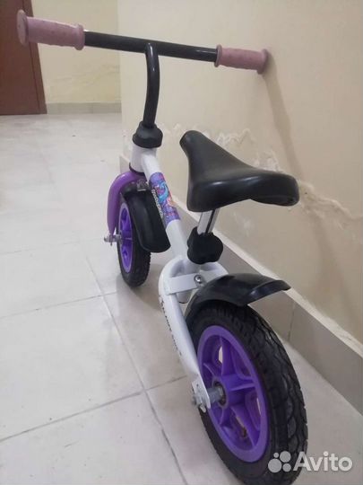 Самокат беговел детский