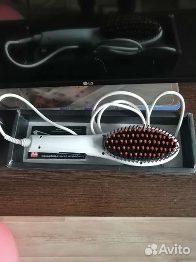 Расческа выпрямитель для волос