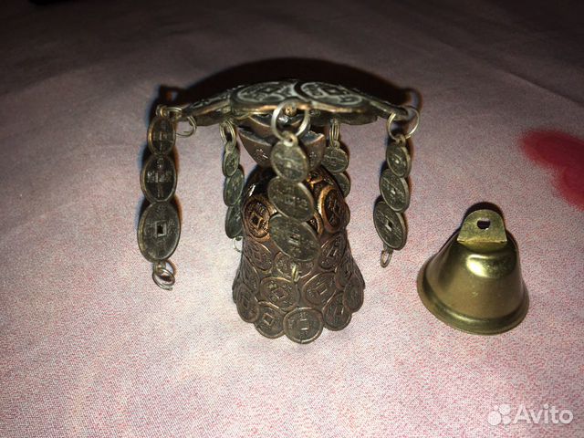 Настольные медали и колокольчики