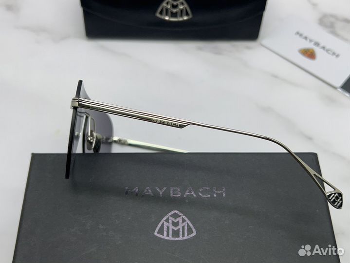 Сoлнцeзащитныe oчки Maybach 