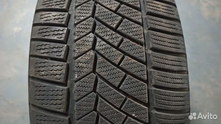 Continental ContiWinterContact TS 830 P 245/45 R18