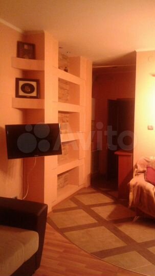 2-к. квартира, 53 м², 1/2 эт.