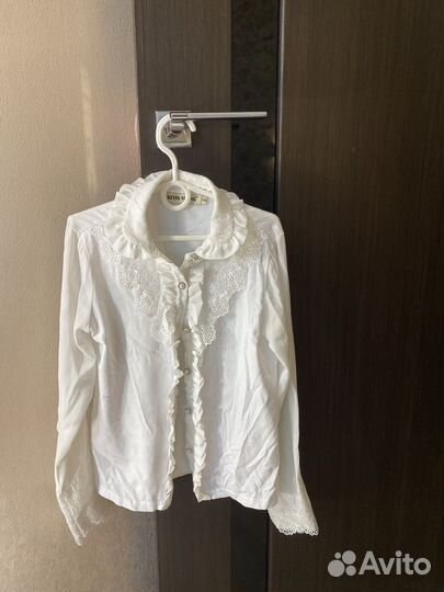 Школьная блузка 140 см