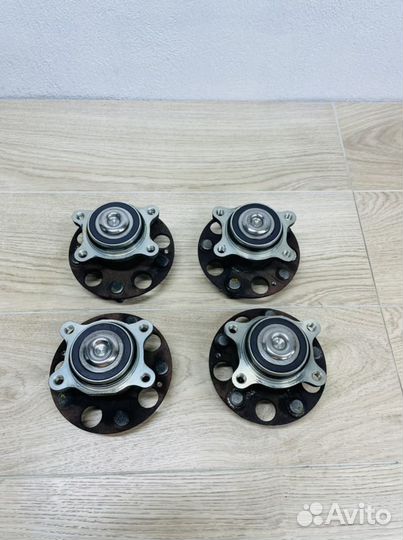 Ступица задняя Honda Civic 4D