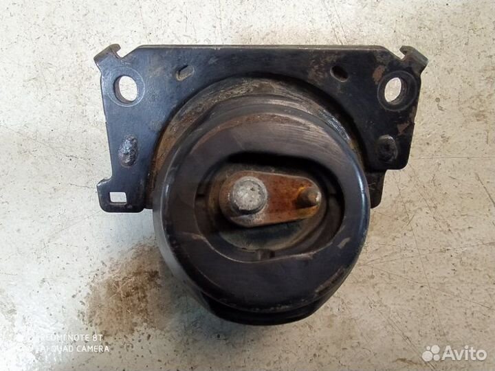 Подушка двигателя передняя левая Toyota Land