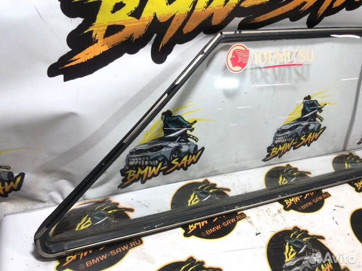 Форточка задняя правая Audi Coupe 81/85 1985