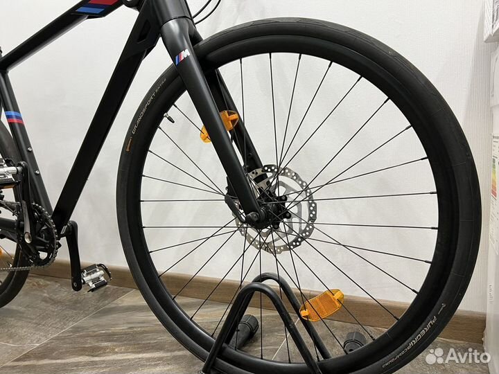 Велосипед BMW