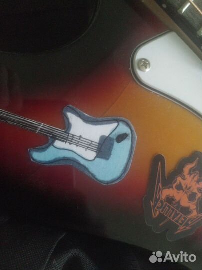 Электрогитара Terris с комбо усилителем