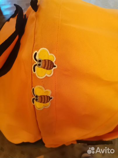 Трехколесный велосипед с ручкой