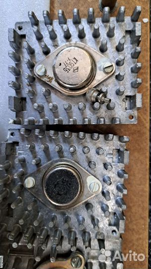 Радиаторы с транзистора кт903б,ссср, 80,90е года