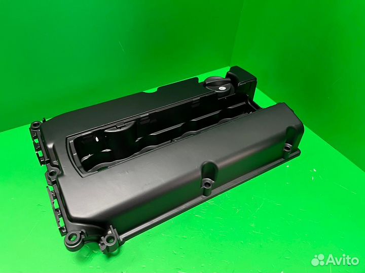 Клапанная крышка Opel Astra H алюминиевая