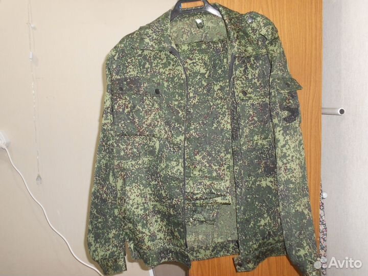 Военный костюм