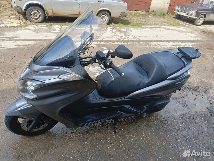Скутер Yamaha