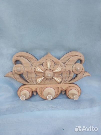 Творческие изделия из дерева