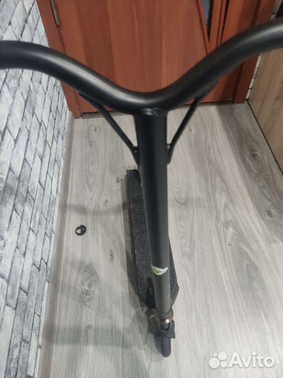 Трюковой самокат tech team big brook