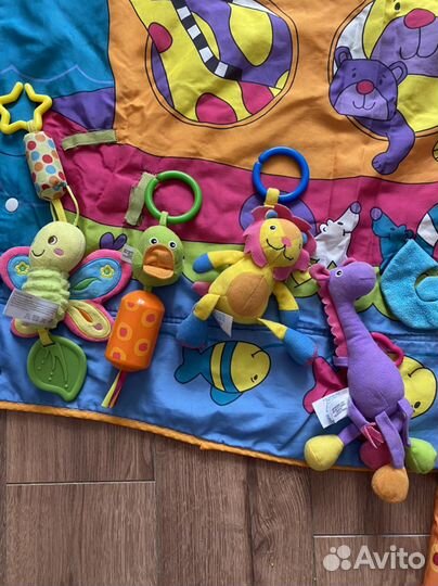 Развивающий коврик tiny love