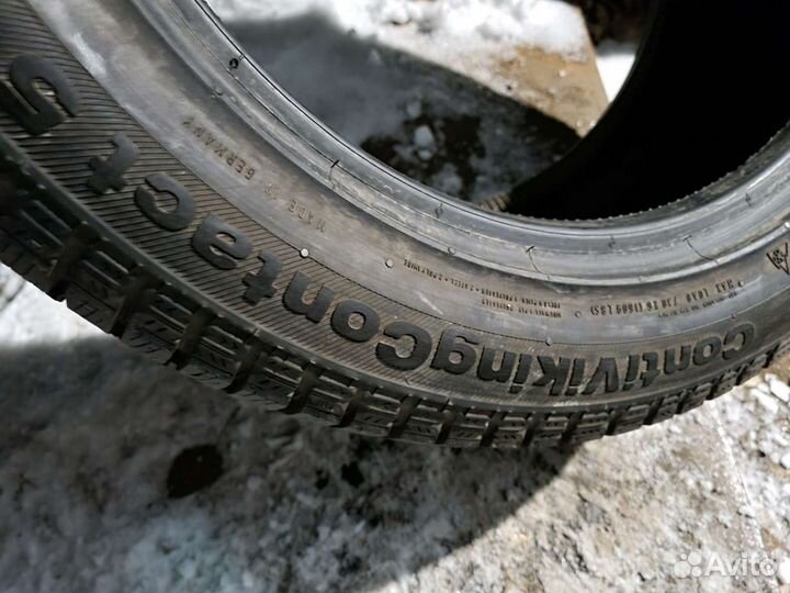 Continental ContiVikingContact 5 235/45 R17 97T